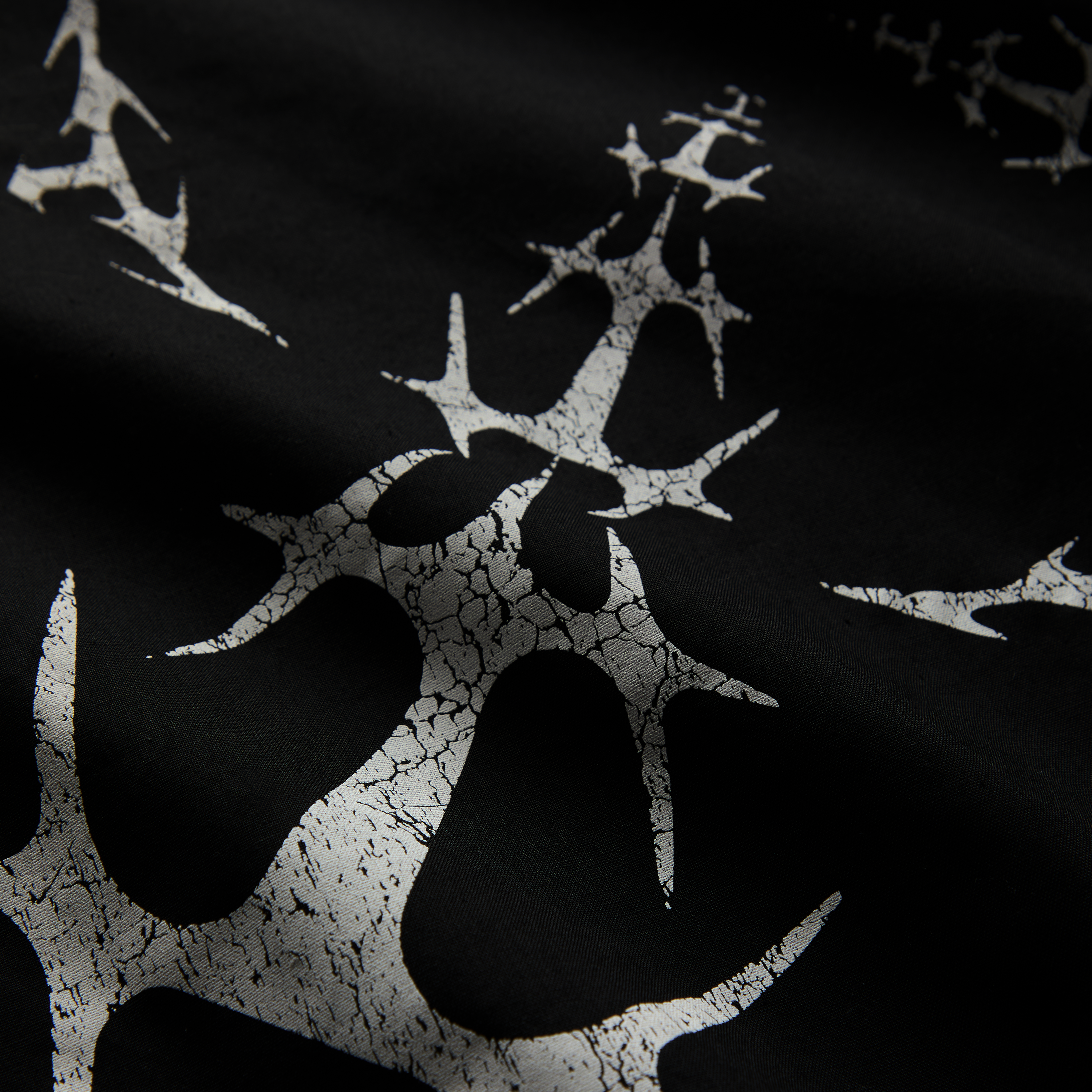 Spiked Logo Bandana Detail